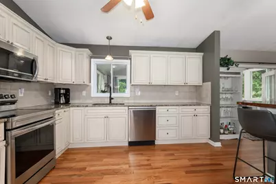 20 Stacy Court, Cheshire, CT 06410 - Photo 5