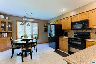 12 Big Spruce Ln, West Haven, CT 06516 - Photo 15