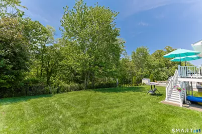 12 Big Spruce Lane, West Haven, CT 06516 - Photo 9