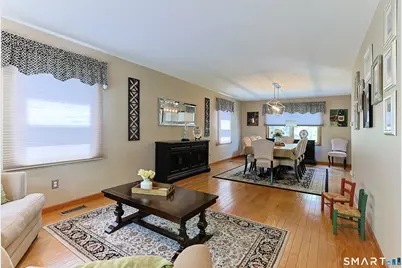 12 Big Spruce Lane, West Haven, CT 06516 - Photo 11