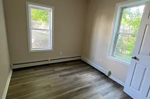 412 S Main St, New Britain, CT 06051 - Photo 5
