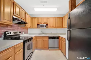 16 Vernon Ave, Vernon, CT 06066 - Photo 11