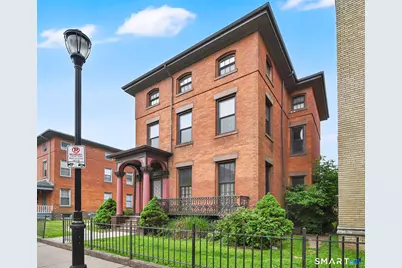 33 Congress Street #C, Hartford, CT 06114 - Photo 3