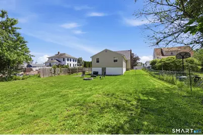 124 Jordan Lane, Wethersfield, CT 06109 - Photo 29