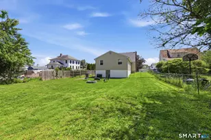 124 Jordan Ln, Wethersfield, CT 06109 - Photo 29