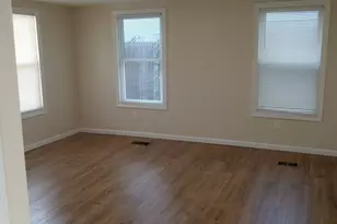 48 Prospect St, Meriden, CT 06451 - Photo 3