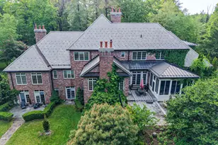 14 Robkins Rd, Avon, CT 06001 - Photo 3