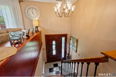 201 Ridge Crest Circle, Wethersfield, CT 06109 - Photo 11
