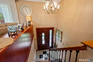 201 Ridge Crest Cir, Wethersfield, CT 06109 - Photo 11