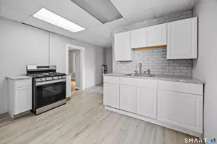 500 Wilson St, Waterbury, CT 06708 - Photo 11