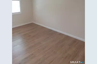 48 Prospect Street #2nd Floor, Meriden, CT 06451 - Photo 11