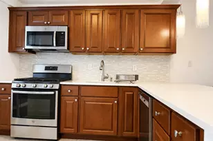 91 Strawberry Hill Ave, Stamford, CT 06902 - Photo 5