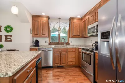 81 White Oak Drive, Southington, CT 06489 - Photo 5