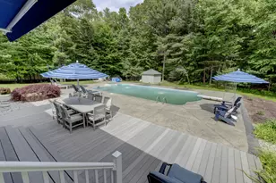 32 Avebury Ln, Tolland, CT 06084 - Photo 9