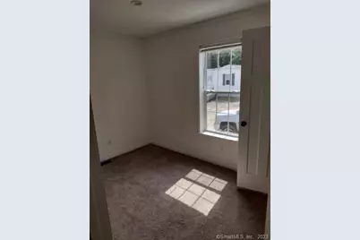 936 Main Street #14, Winchester, CT 06098 - Photo 5