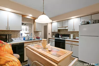 203 Windgate Circle #C, Monroe, CT 06468 - Photo 17