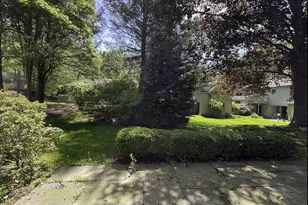 397 Heritage Vlg, Southbury, CT 06488 - Photo 3