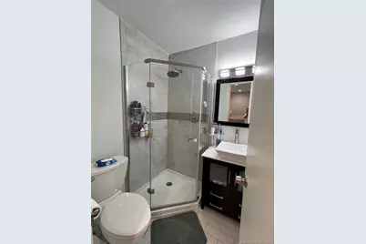 255 Strawberry Hill Avenue #E4, Stamford, CT 06902 - Photo 9