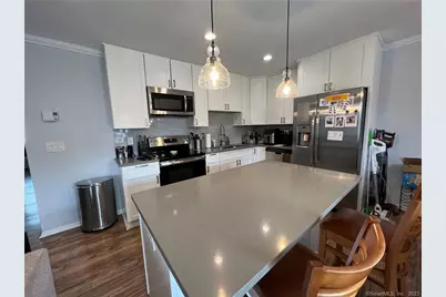 255 Strawberry Hill Avenue #E4, Stamford, CT 06902 - Photo 3