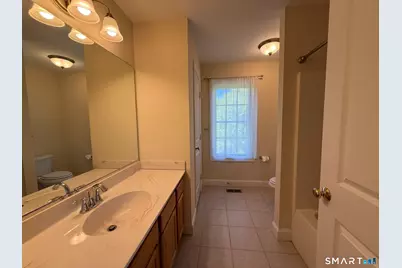 15 Freedom Way #32, East Lyme, CT 06357 - Photo 17