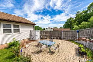 160 Cimarron Rd, Middletown, CT 06457 - Photo 37
