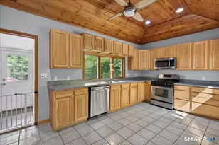 145 Liberty St, Clinton, CT 06413 - Photo 3