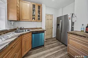 339 River Rd, Shelton, CT 06484 - Photo 7