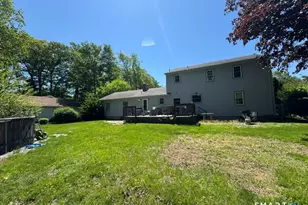 53 Del Prado Dr, Bristol, CT 06010 - Photo 5