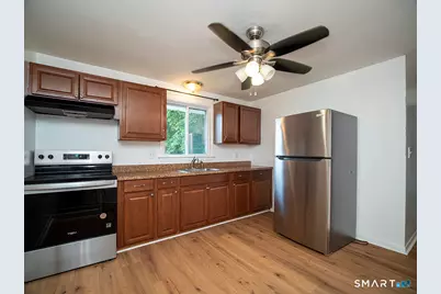 38 Mettler Street, Woodbridge, CT 06525 - Photo 9