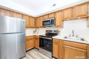 190 Tomlinson Ave, Plainville, CT 06062 - Photo 11