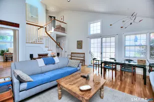 13 Darien Close, Darien, CT 06820 - Photo 5
