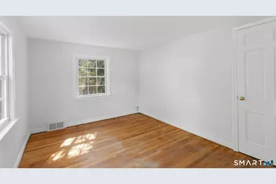 77 Washington Street, Manchester, CT 06042 - Photo 17