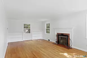 77 Washington St, Manchester, CT 06042 - Photo 5