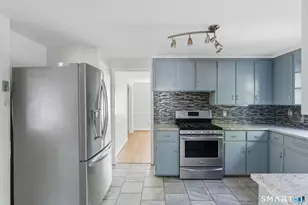 77 Washington St, Manchester, CT 06042 - Photo 13