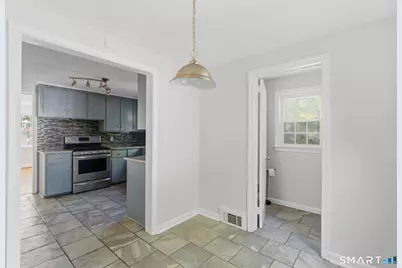 77 Washington Street, Manchester, CT 06042 - Photo 15