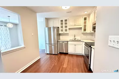 102 Cambric Place #102, Rocky Hill, CT 06067 - Photo 3