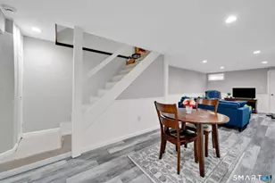 221 Brentwood Dr, Wallingford, CT 06492 - Photo 23