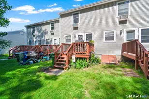 221 Brentwood Dr, Wallingford, CT 06492 - Photo 27