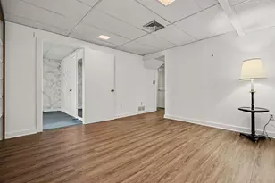 261 Agawam Dr, Stratford, CT 06614 - Photo 25