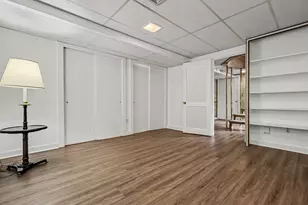261 Agawam Dr, Stratford, CT 06614 - Photo 31