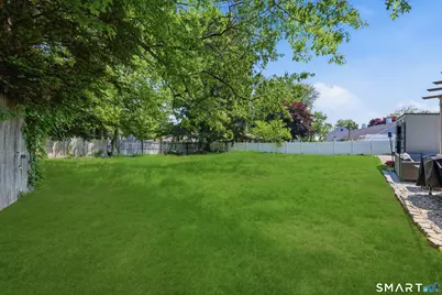 66-68 Alexander Drive, Bridgeport, CT 06606 - Photo 5