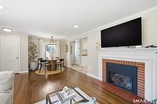22 Rockledge Dr, West Hartford, CT 06107 - Photo 5