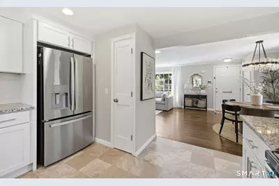 22 Rockledge Drive, West Hartford, CT 06107 - Photo 13