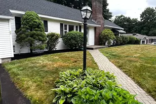 253 Arch Rd, Avon, CT 06001 - Photo 3
