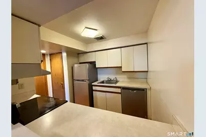 105 Tremont Avenue #C, Bridgeport, CT 06606 - Photo 5