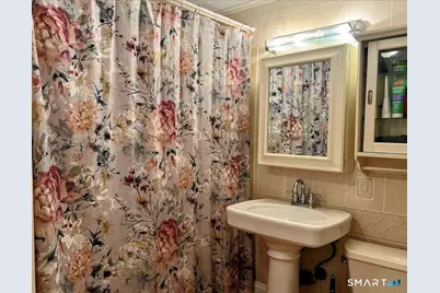 4 Yale Street, Norwalk, CT 06851 - Photo 33