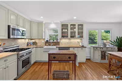4 Yale Street, Norwalk, CT 06851 - Photo 9