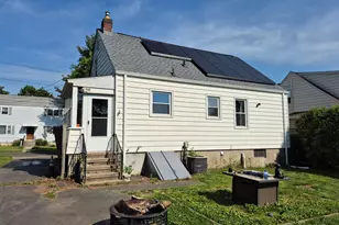 55 Massachusetts Ave, East Haven, CT 06512 - Photo 3