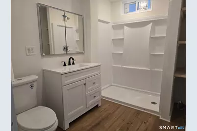 19 Jamaica Street, Bristol, CT 06010 - Photo 15