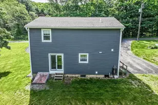 19 Botsford Hill Rd, Newtown, CT 06470 - Photo 35
